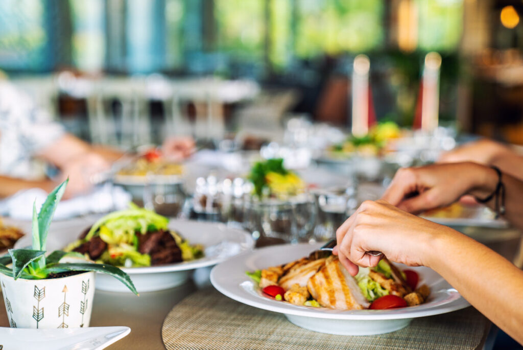 A Food Lover’s Guide to Briar Chapel: Savoring the Best Eats in Chapel Hill’s Cozy Community